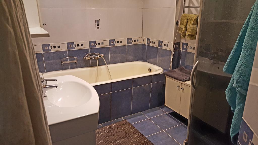 Nidos Rojus Apartment Bagian luar foto